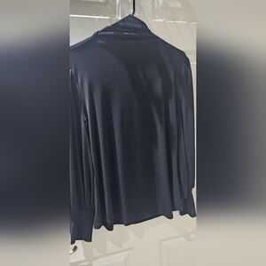 New York and Company Woman's Turtleneck Blouse that Slightly Balloon  Large  NWT